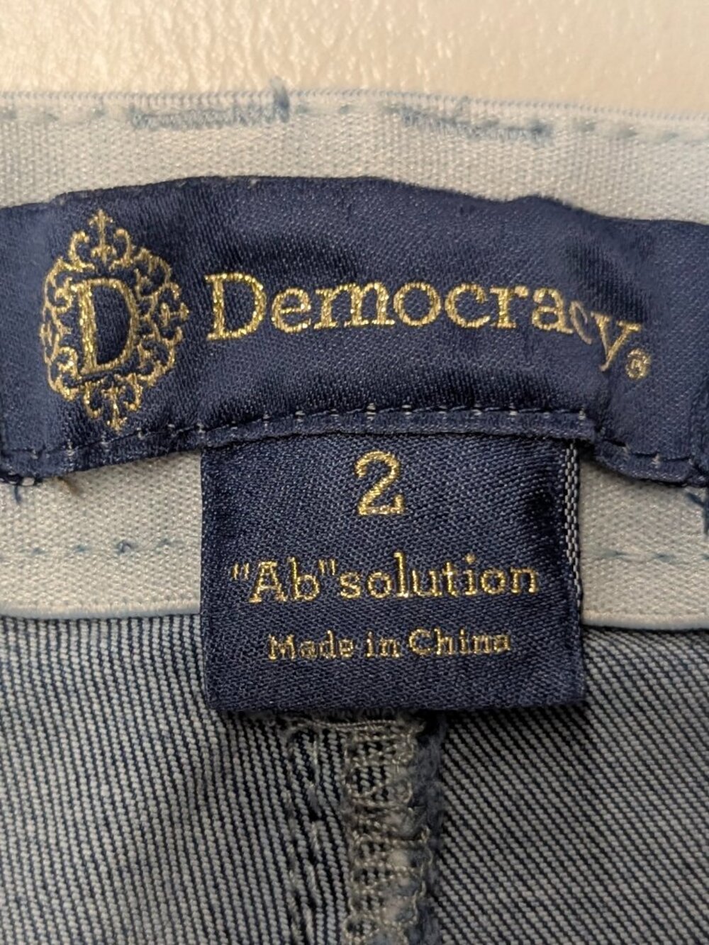 Democracy Size 2 Blue Jean Cutoff Shorts Mid-Rise - Picture 3 of 8